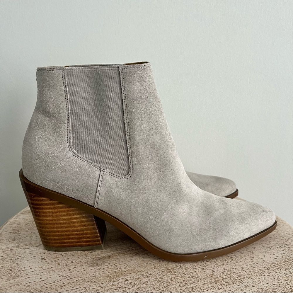 Rag And Bone Razor Suede Chelsea Boot In Light Gray, Wood Heel (Eu40) 10 Nwob